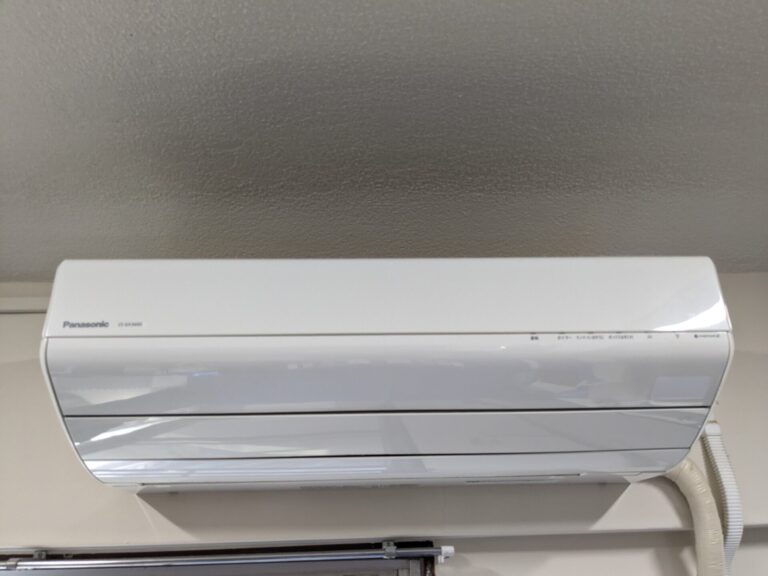 【三鷹市】パナソニックお掃除機能付きエアコン（CS-GX360D）からカビ臭！初めてのクリーニングもエコ洗剤で安心♪